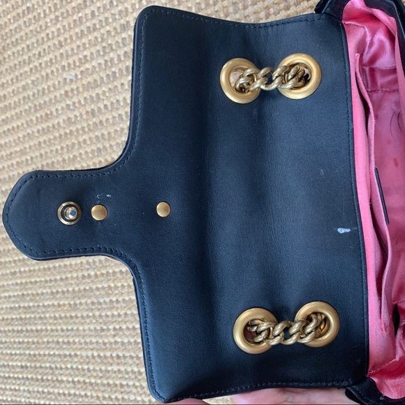 Gucci Marmont crossbody bag in small - Picture 6 of 9